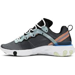 Nike: Чёрные кроссовки  React Element 55