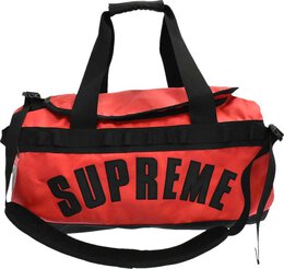 Supreme: Красная сумка  Base Camp