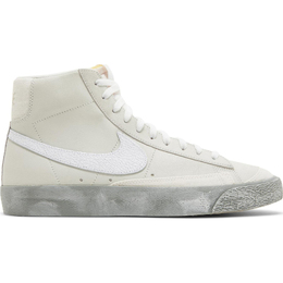 Nike: Серые кроссовки  Blazer Mid