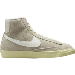 Nike: Бежевые кроссовки  Blazer Mid