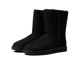 UGG: Чёрные угги  Classic Short II