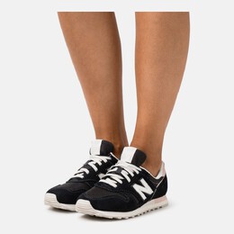 New Balance: Чёрные кроссовки 
