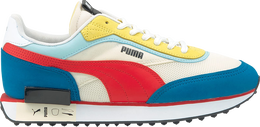 PUMA: Бежевые кроссовки  Future Rider