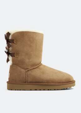 UGG: Коричневые угги  Bailey Bow II