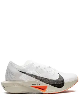 Nike: Белые кроссовки 