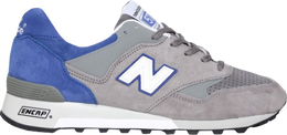 New Balance: Серые кроссовки  577