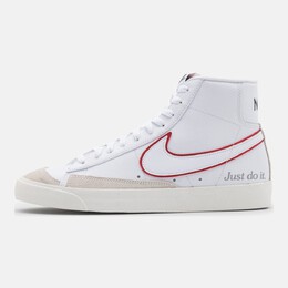 Nike: Белые кроссовки Blazer Mid 77