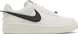 Nike: Белые кроссовки  Air Force 1 Low