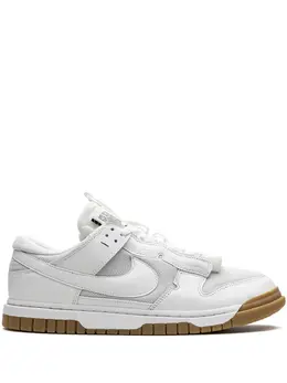 Nike: Белые кроссовки  Dunk