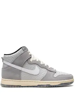 Nike: Кроссовки Dunk High