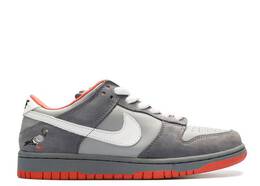 Nike: Серые кроссовки  Dunk Low Pro SB