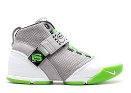 Nike: Серые кроссовки  Zoom Lebron 5