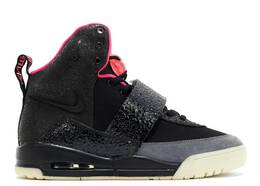 Nike: Чёрные кроссовки  Air Yeezy