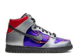 Nike: Серые кроссовки  Dunk High