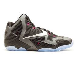 Nike: Чёрные кроссовки  Lebron 11