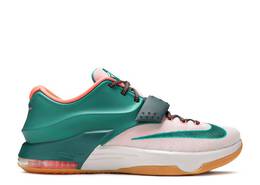 Nike: Зелёные кроссовки  KD 7