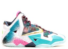 Nike: Чёрные кроссовки  Lebron 11