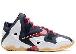 Nike: Белые кроссовки  Lebron 11