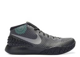 Nike: Чёрные кроссовки  Kyrie 1