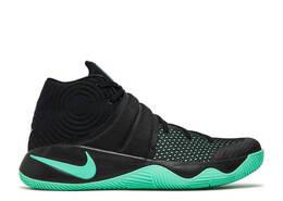 Nike: Зелёные кроссовки  Kyrie 2