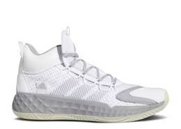 Adidas: Светлые кроссовки  Boost