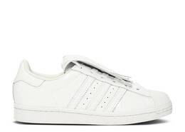 Adidas: Белые кроссовки  Superstar