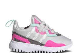 Adidas: Обувь 