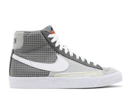 Nike: Серые кроссовки  Blazer Mid 77