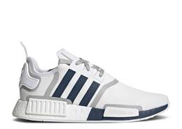 Adidas: Белые кроссовки  NMD_R1