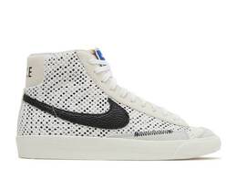 Nike: Белые кроссовки  Blazer Mid 77 Vintage