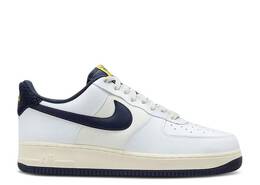 Nike: Белые кроссовки  Air Force 1