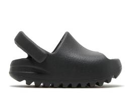 Adidas: Обувь 