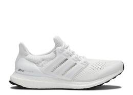 Adidas: Белые кроссовки  UltraBoost