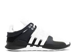 Adidas: Белые кроссовки  Equipment