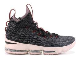 Nike: Чёрные кроссовки  Lebron 15