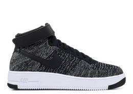 Nike: Чёрные кроссовки  Air Force 1