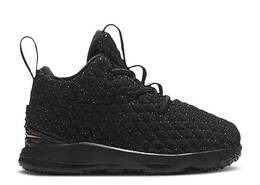 Nike: Обувь  Lebron 15