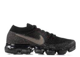 Nike: Тёмные кроссовки  Air Vapormax