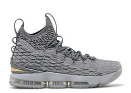 Nike: Серые кроссовки  Lebron 15