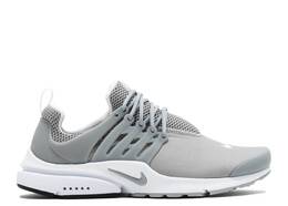 Nike: Серые кроссовки Air Presto Essential