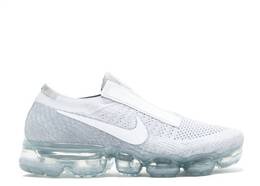 Nike: Серые кроссовки  Pure Platinum