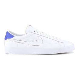 Nike: Белые кроссовки 