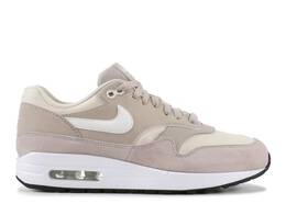 Nike: Кроссовки  WMNS Air Max 1