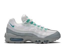 Nike: Кроссовки Air Max 95 Essential