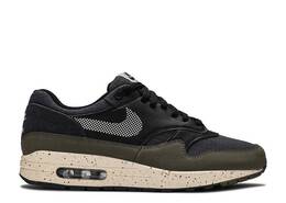 Nike: Серые кроссовки  Air Max 1