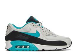 Nike: Серые кроссовки  Air Max 90 Essential