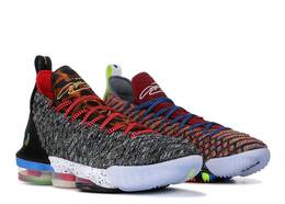 Nike: Серые кроссовки  Lebron 16