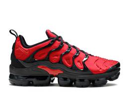 Nike: Красные кроссовки  Air Vapormax Plus