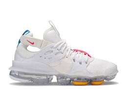 Nike: Белые кроссовки  Air Vapormax