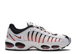 Nike: Белые кроссовки  Air Max Tailwind 4